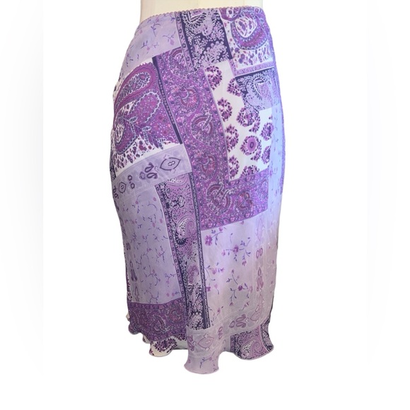 MY MICHELLE | PAISLEY MULTI PATTERN 2 LAYER PURPLE MIDI SKIRT - Picture 4 of 5